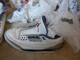 shoe stuffing with plastic bag